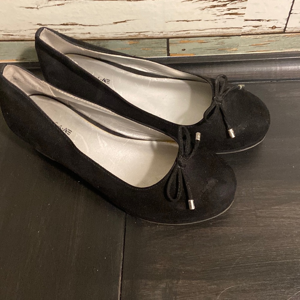 black american eagle girls heels